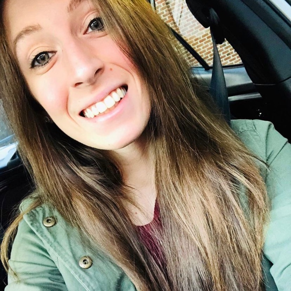 Meet your Posher, Ashley